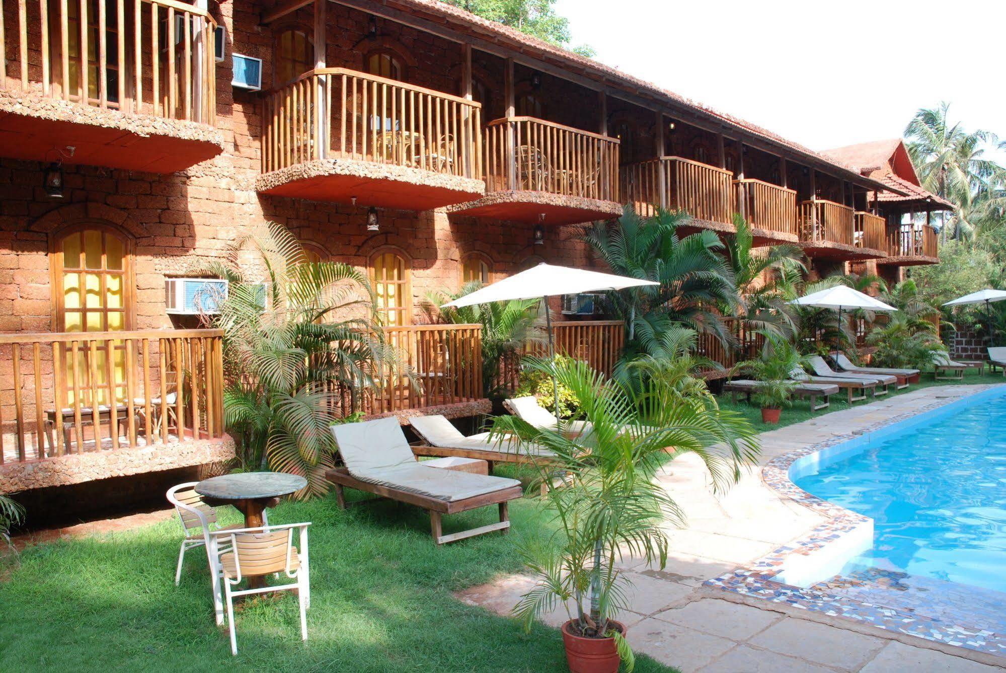 Sea Breeze Inn Resort Calangute Exterior photo