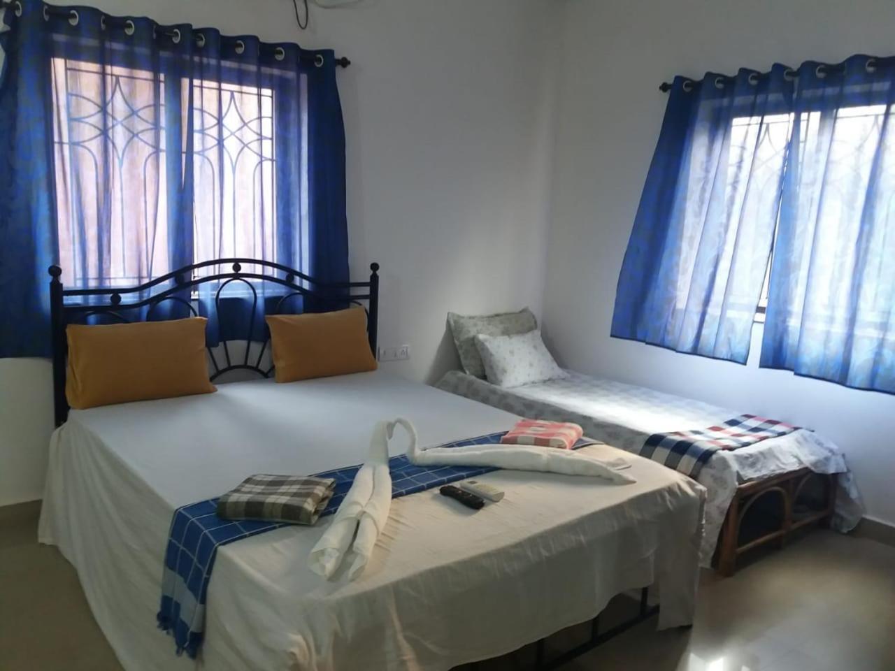 Sea Breeze Inn Resort Calangute Exterior photo