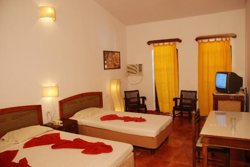 Sea Breeze Inn Resort Calangute Exterior photo