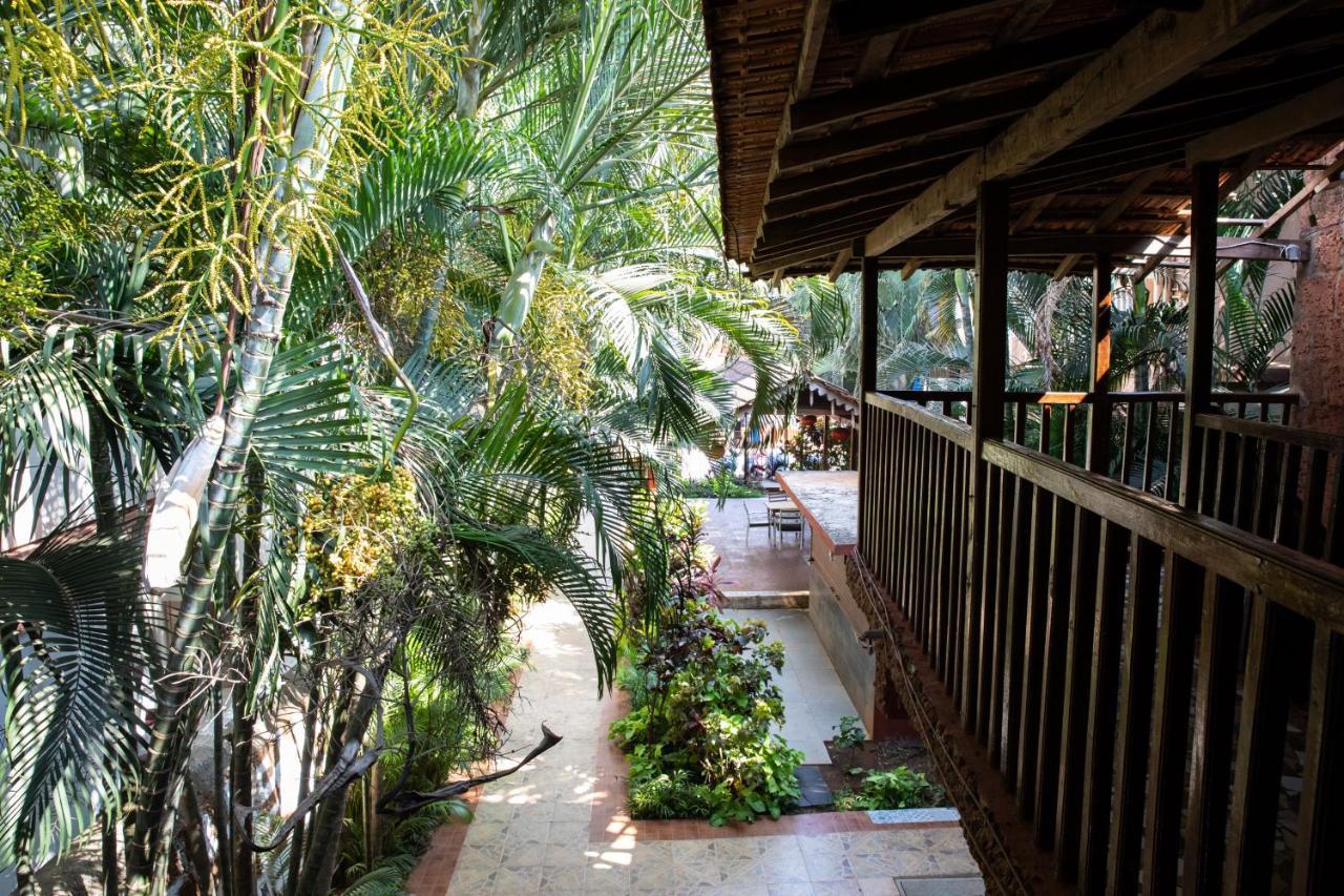 Sea Breeze Inn Resort Calangute Exterior photo